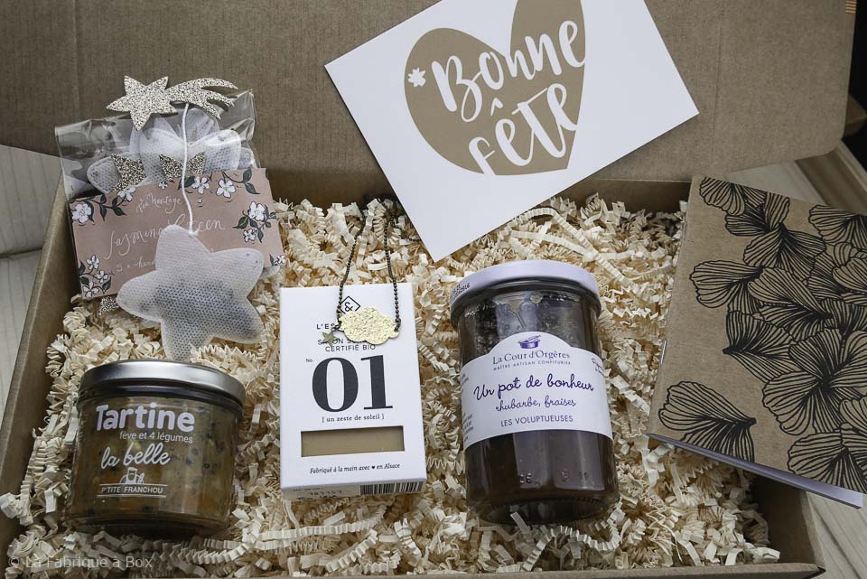 Idée Cadeau Noel Femme créer une box originale pour une femme à Noël